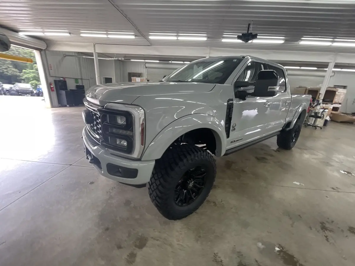 2025 Ford F-250 4X4 Spider Edition Premium Lifted Truck 1