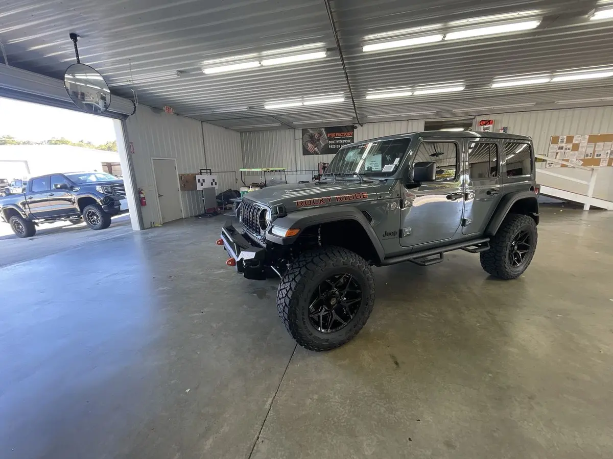 2025 Jeep Wrangler Unlimited 4X4 Rocky Ridge Premium Lifted Truck 1