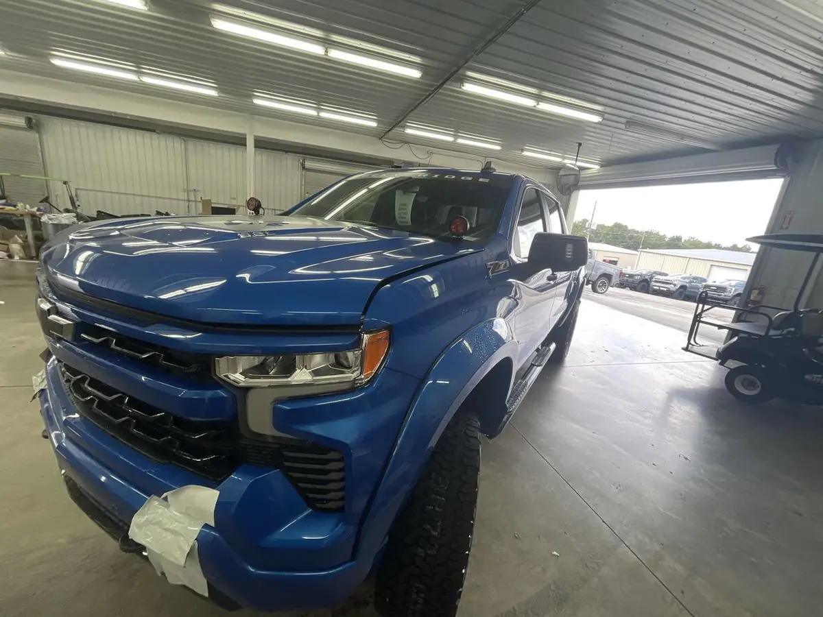 2025 Chevrolet Silverado 1500 4X4 Rocky Ridge Premium Lifted Truck 1