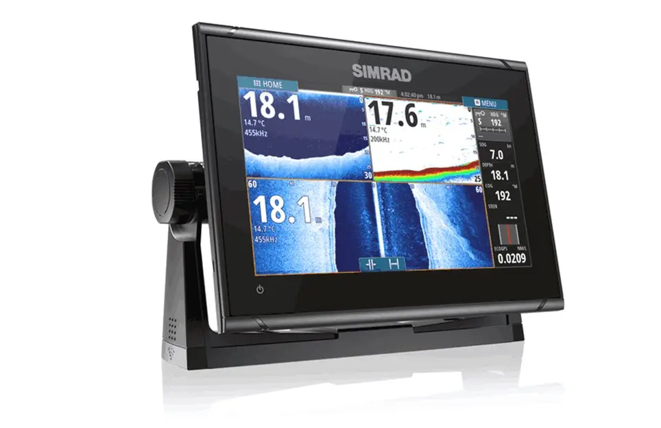 Simrad Go9 Xse With Hdi Transducer And C-Map Discover Chart 1