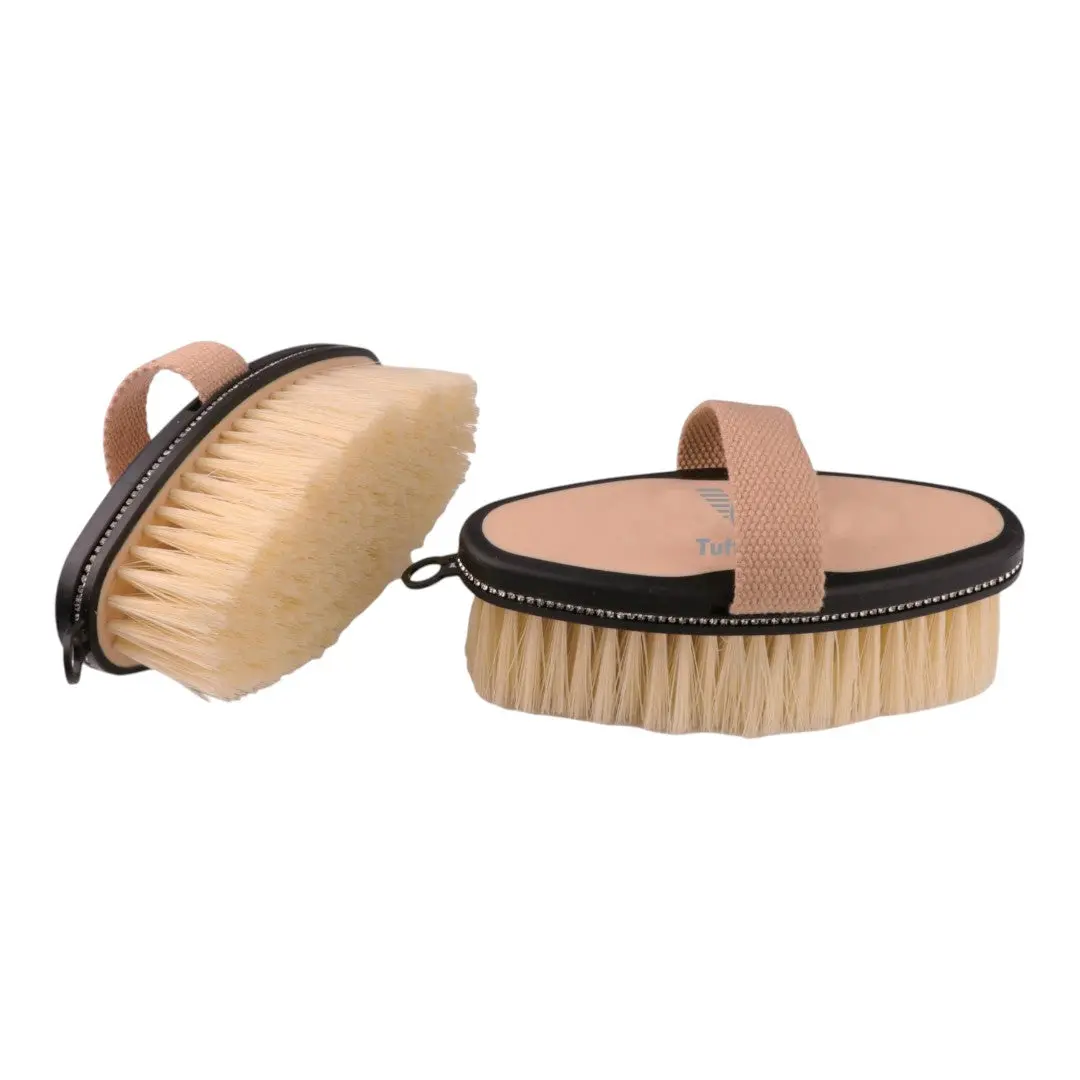 Tuffrider Diamond Flexible Body Brush 1