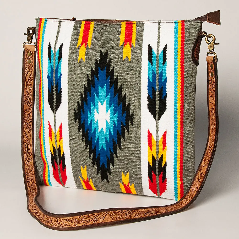 American Darling Large Cross Body Bag Hand Woven Saddle Blanket Vegetable-Tanned Genuine Leather Hand Tooled 2