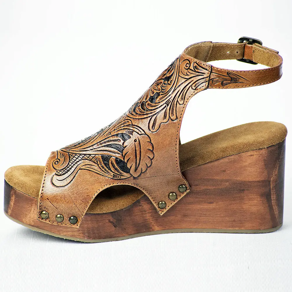 American Darling Adft101 Hand Tooled, Carved Genuine Leather Sandal Footwear Flip Flop | Tooled 1