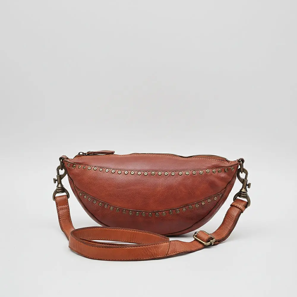 Spaghetti Western Bronzaro Leather Crescent Sling Bag Handcrafted Vegetable Tanned Full Grain Leather Crossbody 1