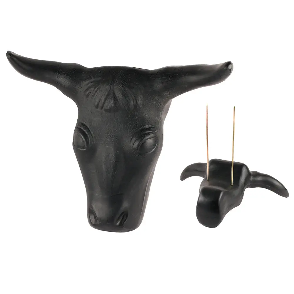 Hilason Full-Size Steer Head Roping Dummy - 20" Horn Span 13"Lx 8.5"D Black 1