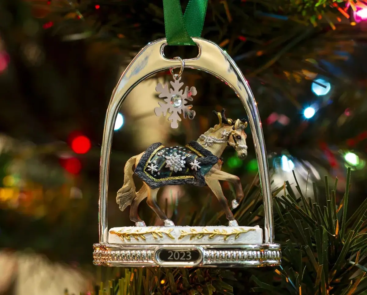 Breyer Highlander Stirrup Ornament 1