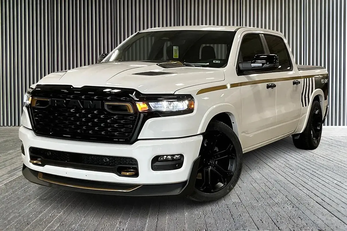 2026 1500 4X4 Dc650 Premium Lifted Truck 1