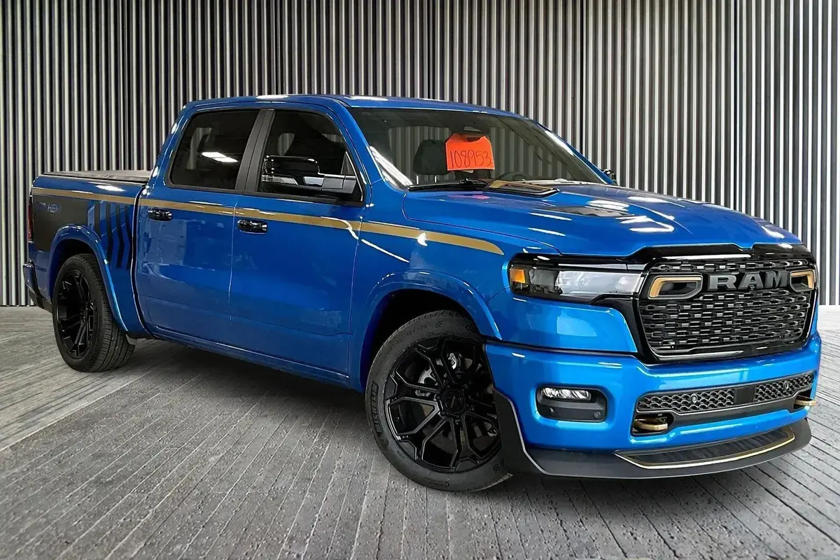 2026 1500 4X4 Dc650 Premium Lifted Truck 1