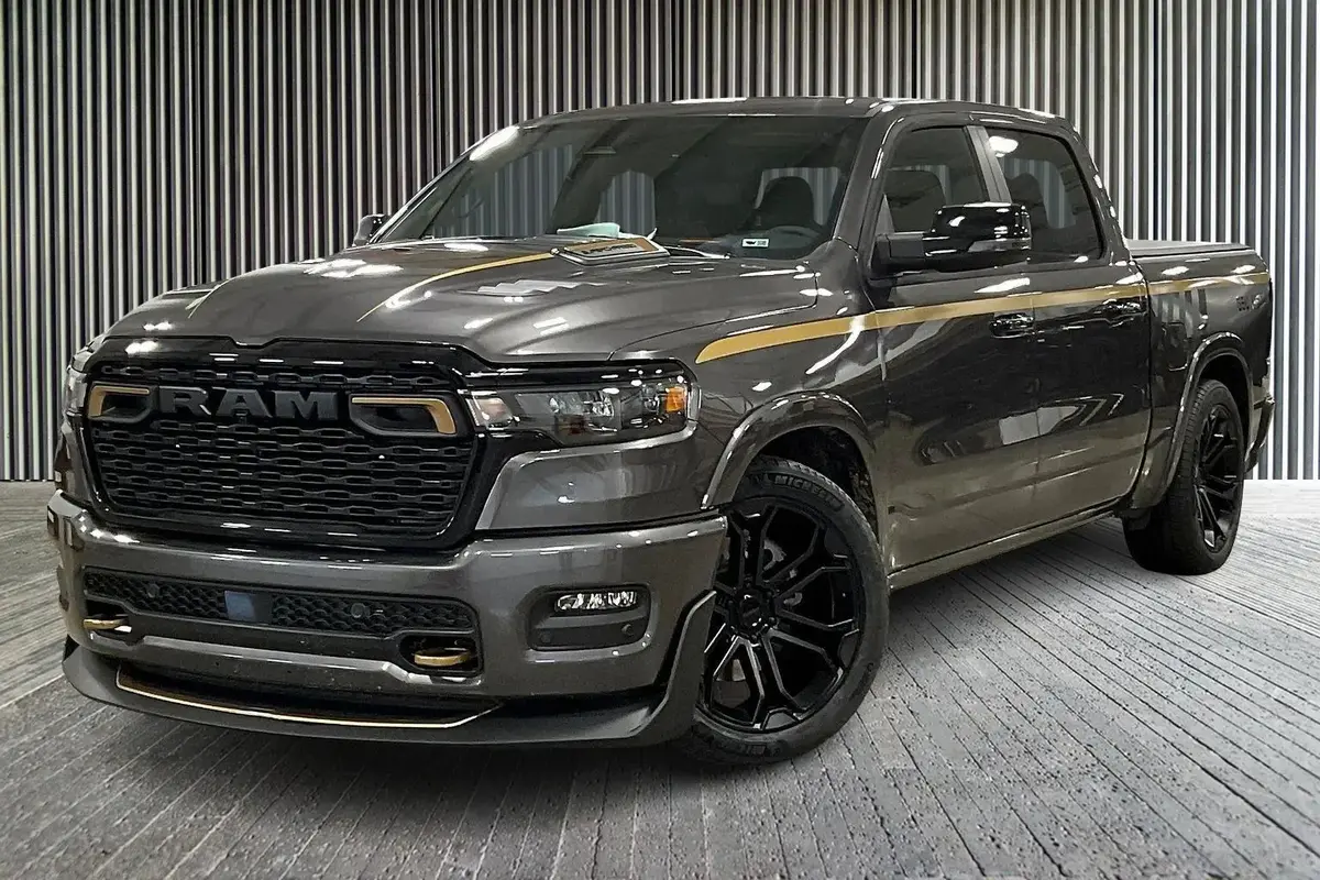 2026 1500 4X4 Dc650 Premium Lifted Truck 1