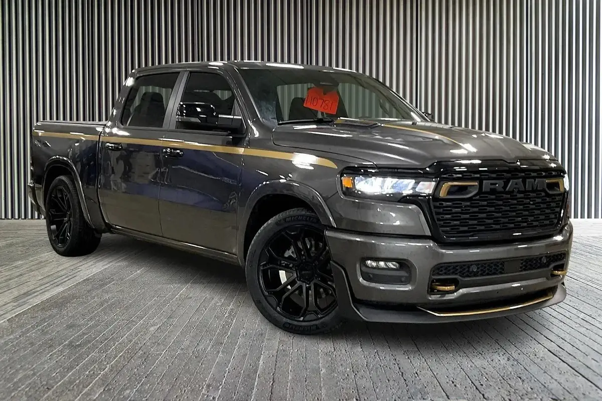 2026 1500 4X4 Dc650 Premium Lifted Truck 1
