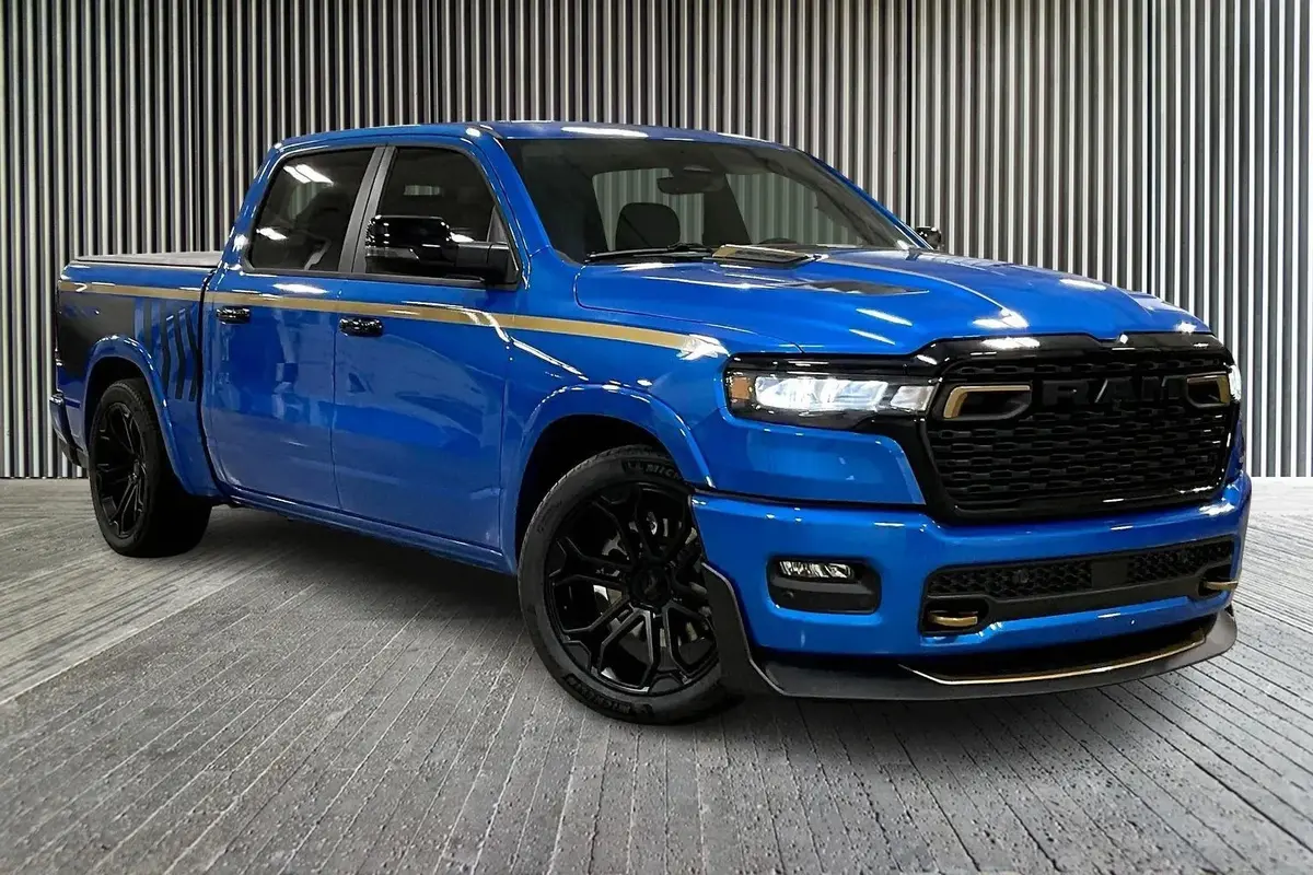 2026 1500 4X4 Dc650 Premium Lifted Truck 1