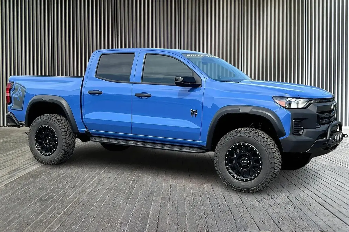 2026 Chevrolet Colorado 4X4 Rocky Ridge Premium Lifted Truck 1