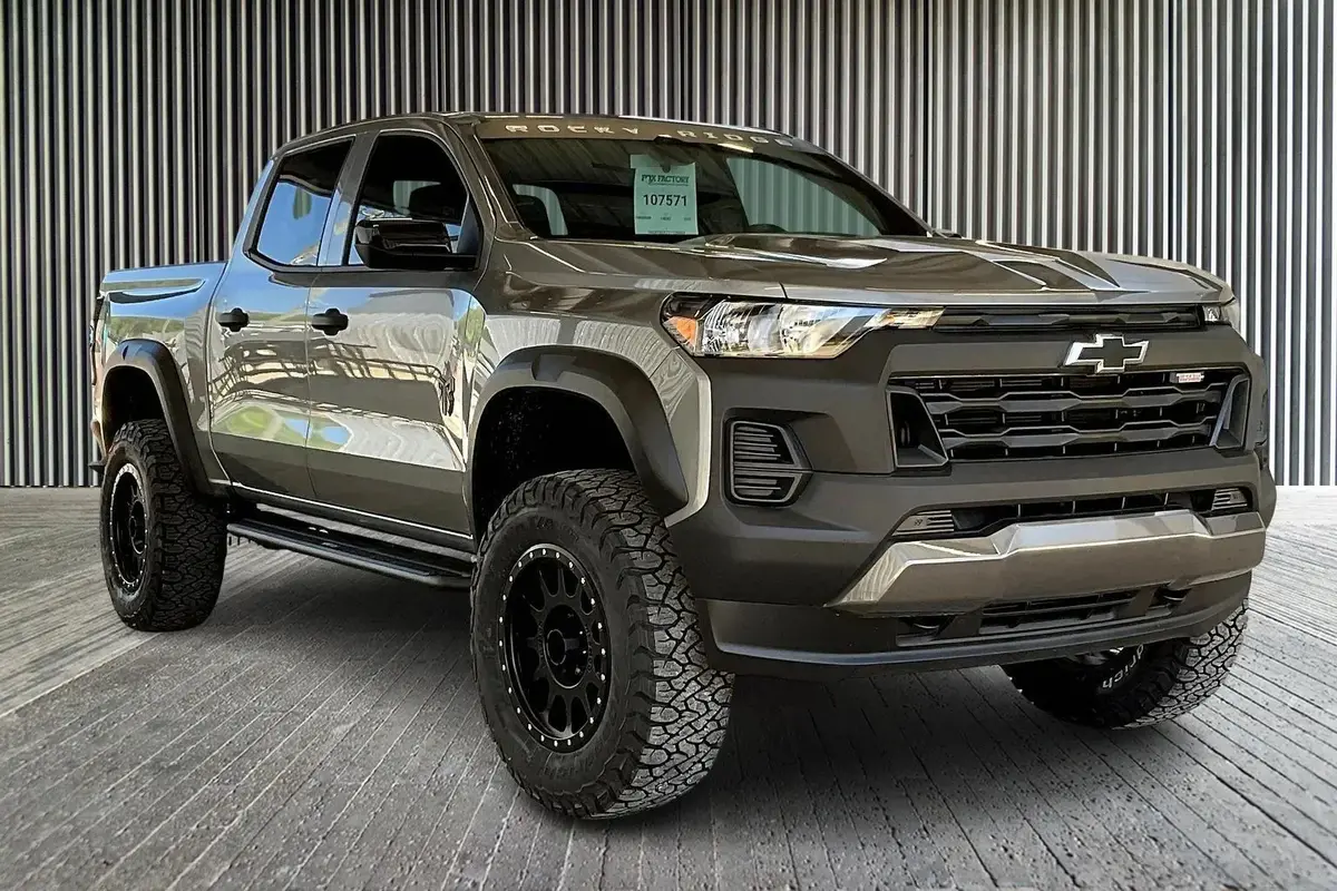 2026 Chevrolet Colorado 4X4 Rocky Ridge Premium Lifted Truck 1