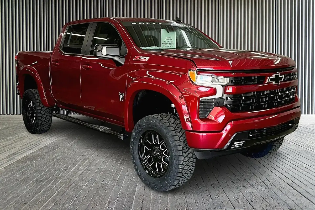 2026 Chevrolet Silverado 1500 4X4 Rocky Ridge Premium Lifted Truck 1