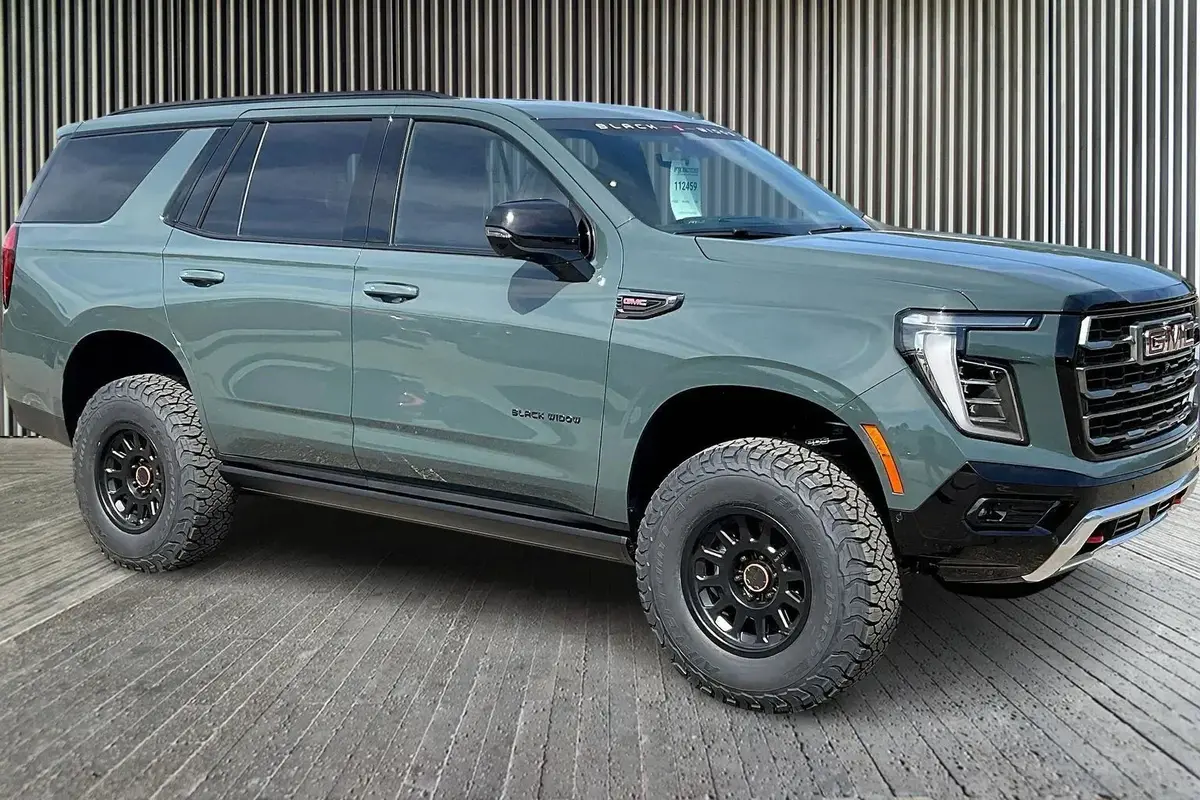 2026 Gmc Yukon 4X4 Spider Edition Premium Lifted Truck 1