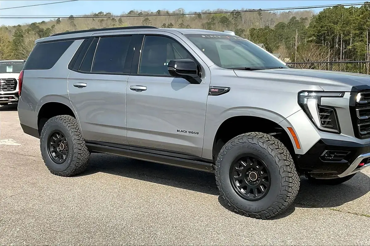 2026 Gmc Yukon 4X4 Spider Edition Premium Lifted Truck 1