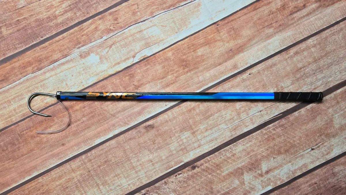 Broken Twig Large Gaff - Bauer Stick 1