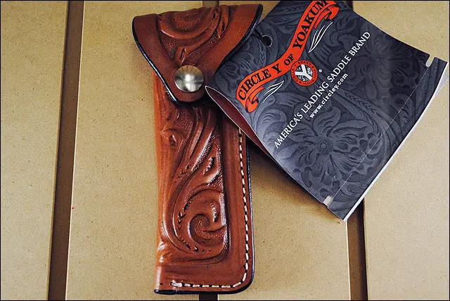 Hoof Pick Pocket-Floral 1