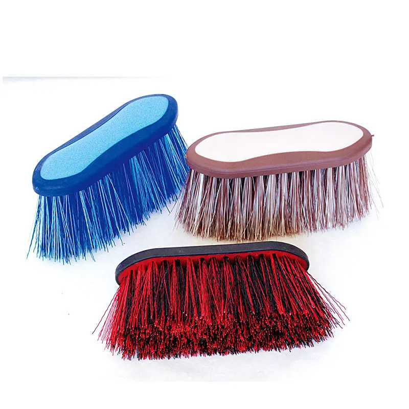 Tuffrider Dandy Flick Body Brush 1