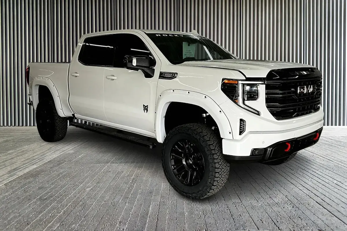 2026 Gmc Sierra 1500 4X4 Rocky Ridge Premium Lifted Truck 1