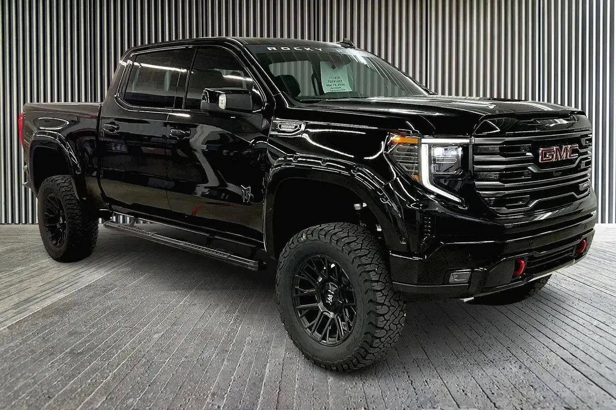 2026 Gmc Sierra 1500 4X4 Rocky Ridge Premium Lifted Truck 1