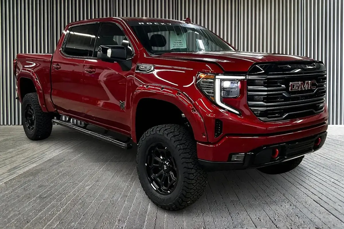 2026 Gmc Sierra 1500 4X4 Rocky Ridge Premium Lifted Truck 1