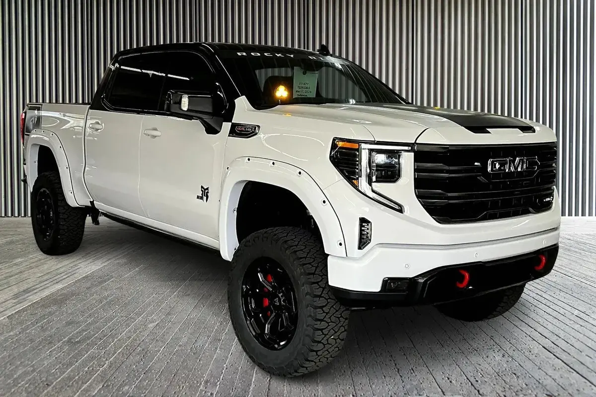 2026 Gmc Sierra 1500 4X4 Rocky Ridge Premium Lifted Truck 1