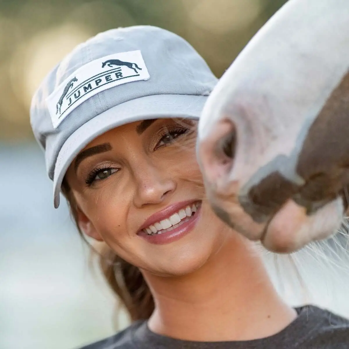 Dapplebay Jumper - Barn Hat 1