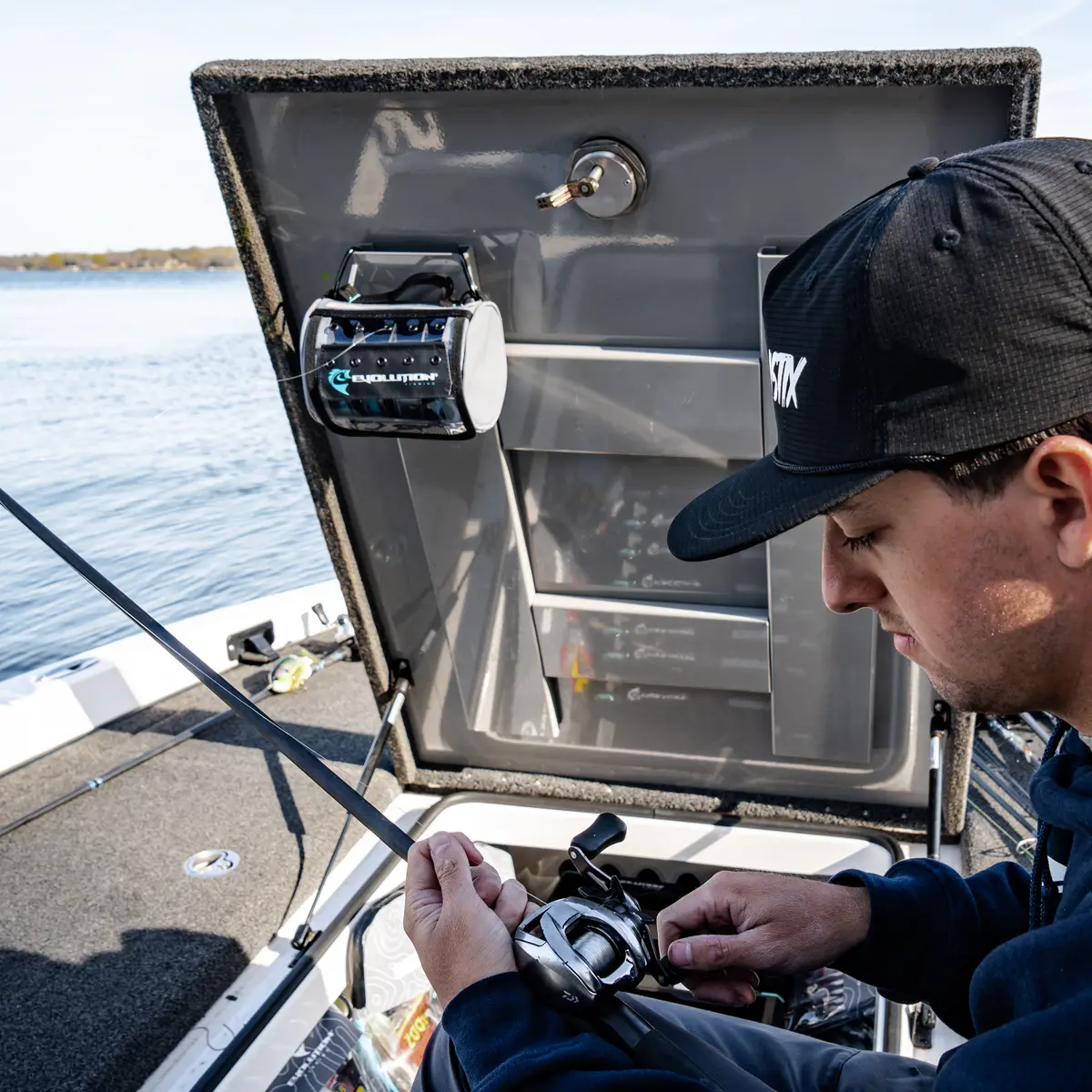 Rigger Series Linemaster Leader Bag 2