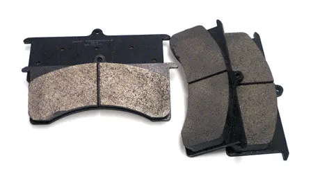 6 Piston Brake Pads 1