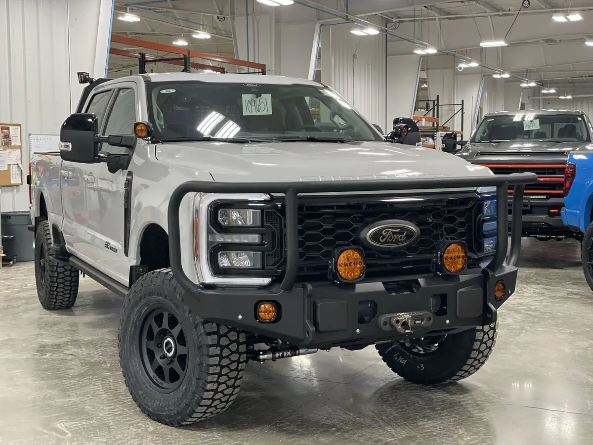 2026 Ford F-350 4X4 Agwagon Premium Lifted Truck 1