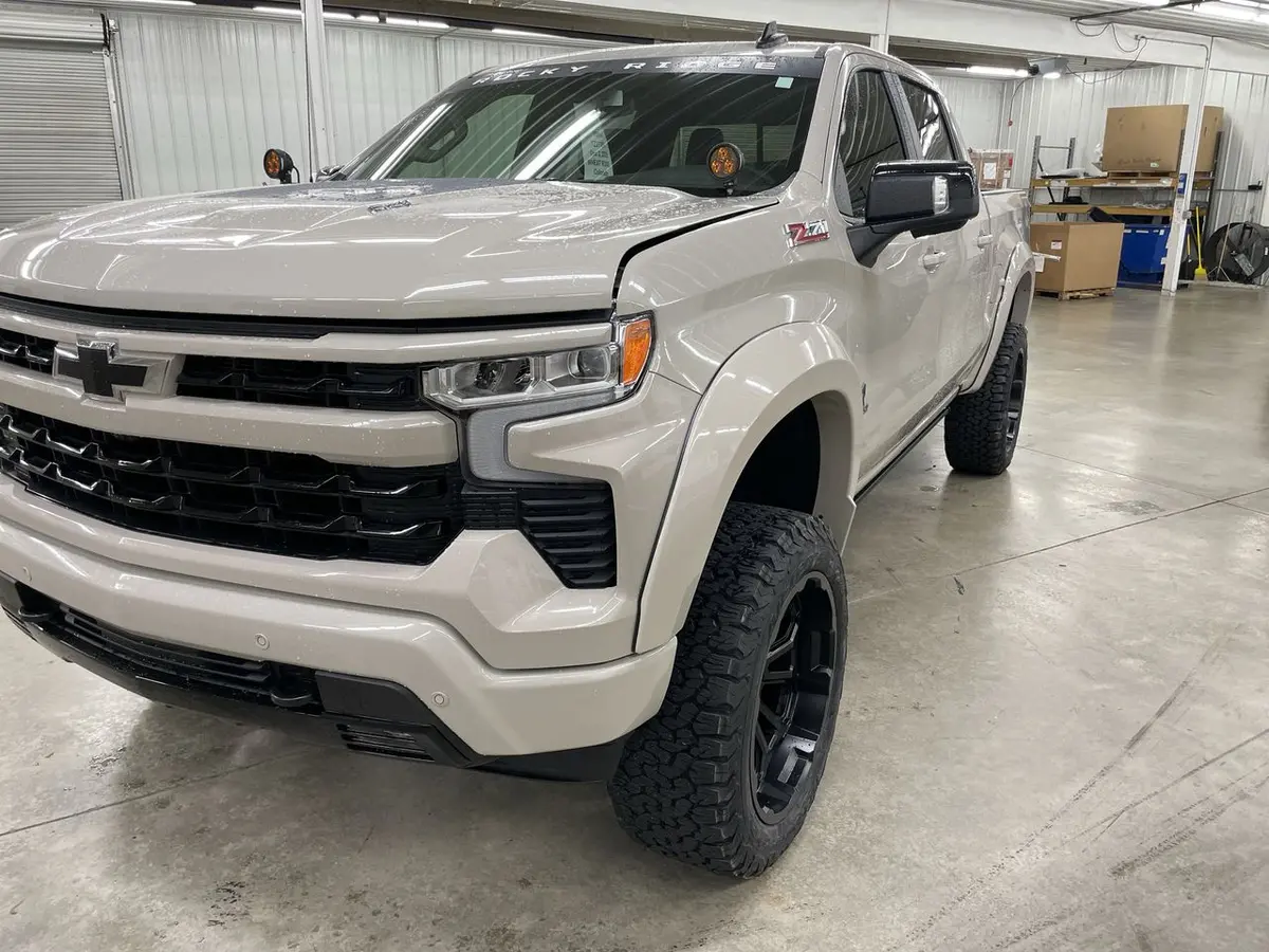 2026 Chevrolet Silverado 1500 4X4 Rocky Ridge Premium Lifted Truck 1