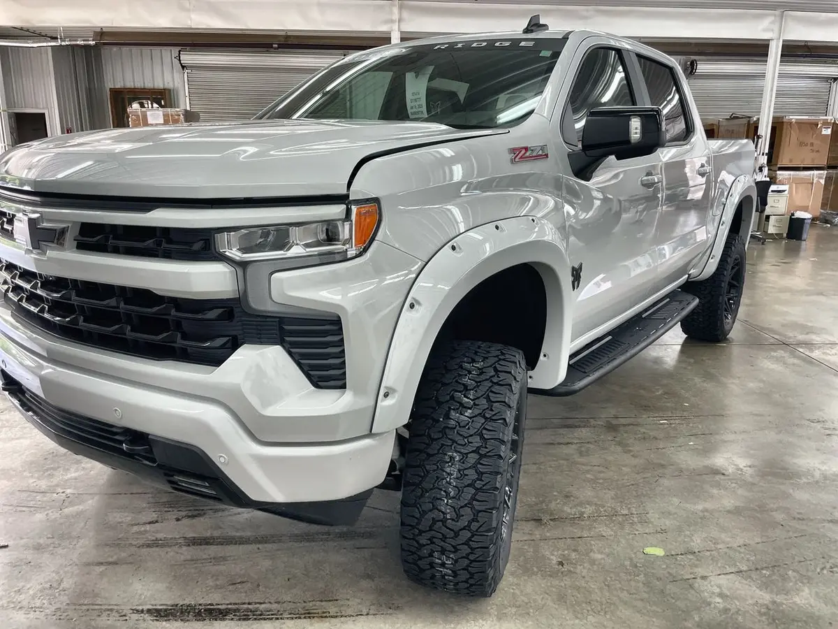 2025 Chevrolet Silverado 1500 4X4 Rocky Ridge Premium Lifted Truck 1