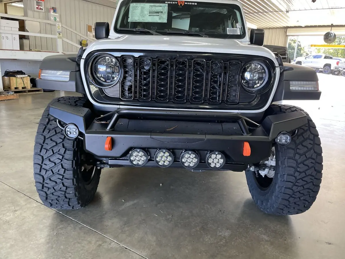 2025 Jeep Wrangler Unlimited 4X4 Rocky Ridge Premium Lifted Truck 1