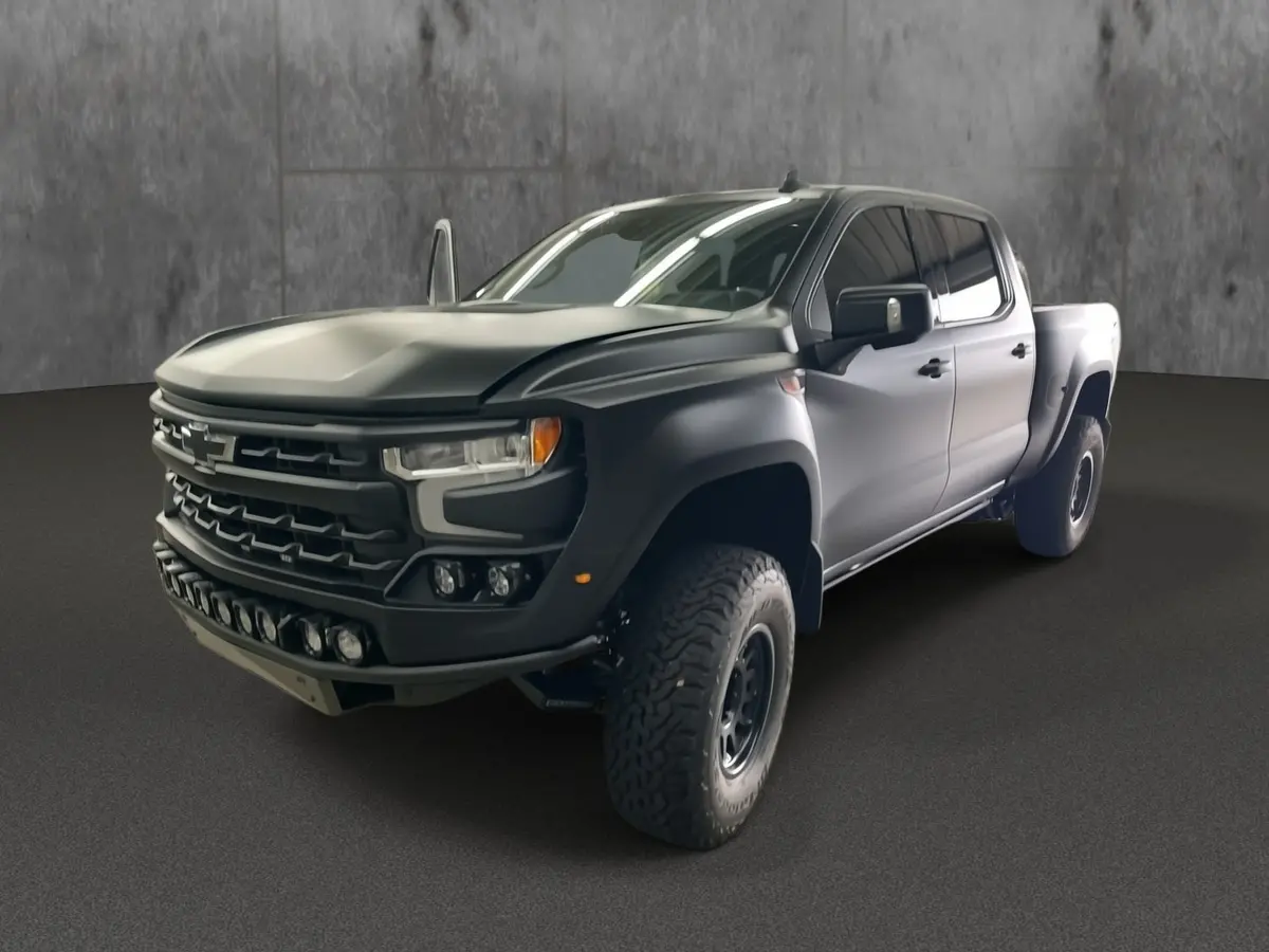 2025 Chevrolet Silverado 1500 4X4 Fox Factory Truck Premium Lifted Truck 1