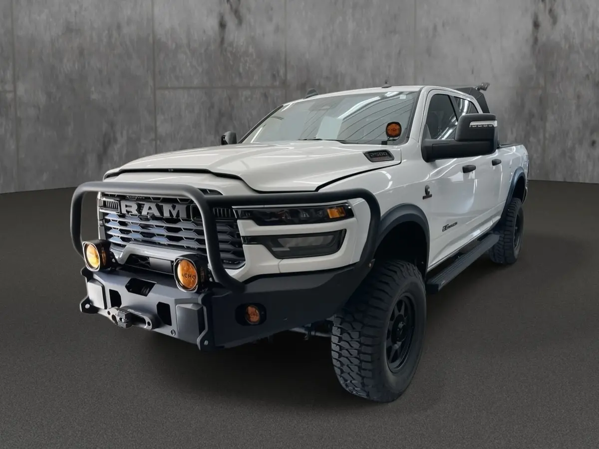 2025 2500 4X4 Agwagon Premium Lifted Truck 1