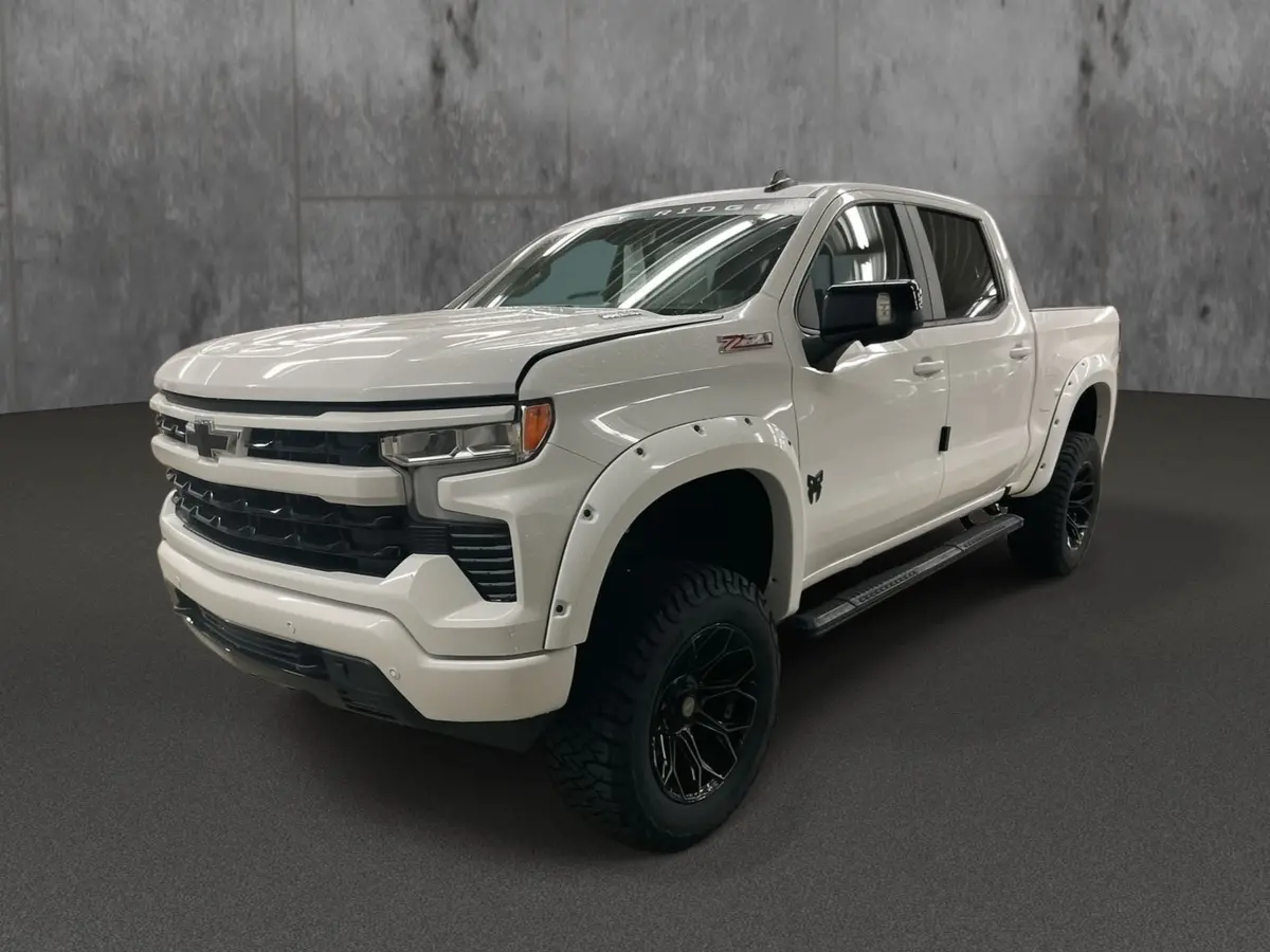 2026 Chevrolet Silverado 1500 4X4 Rocky Ridge Premium Lifted Truck 1