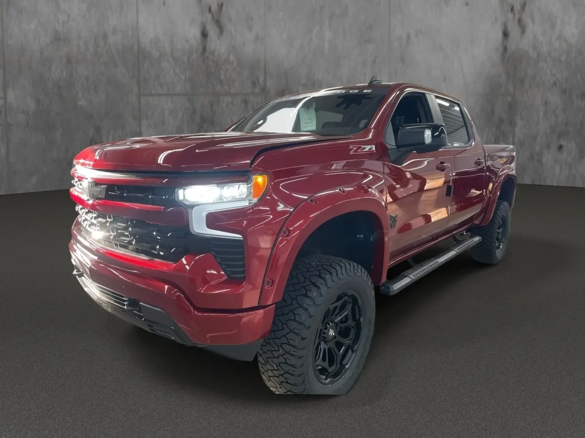 2026 Chevrolet Silverado 1500 4X4 Rocky Ridge Premium Lifted Truck 1