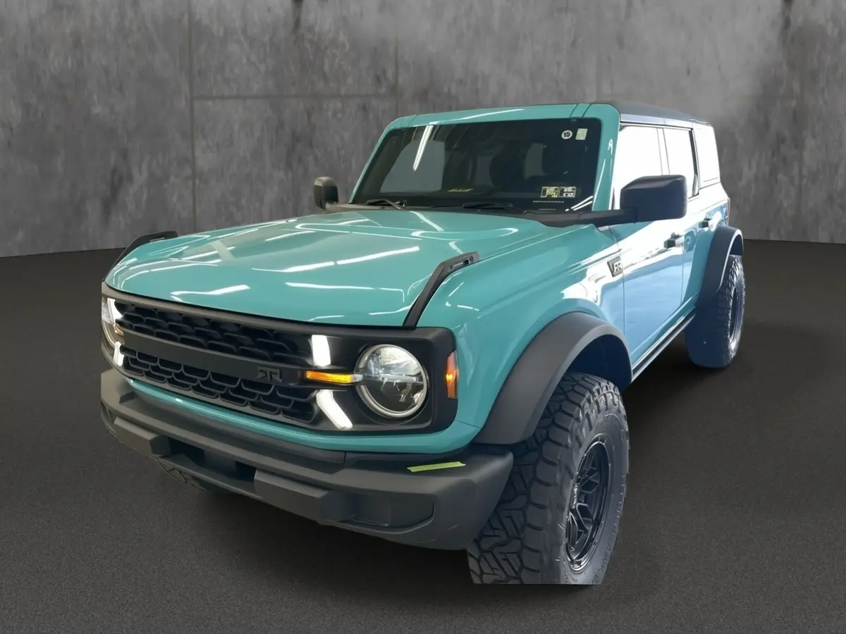 2025 Ford Bronco Unlimited 4X2 Rtr Premium Lifted Truck 1