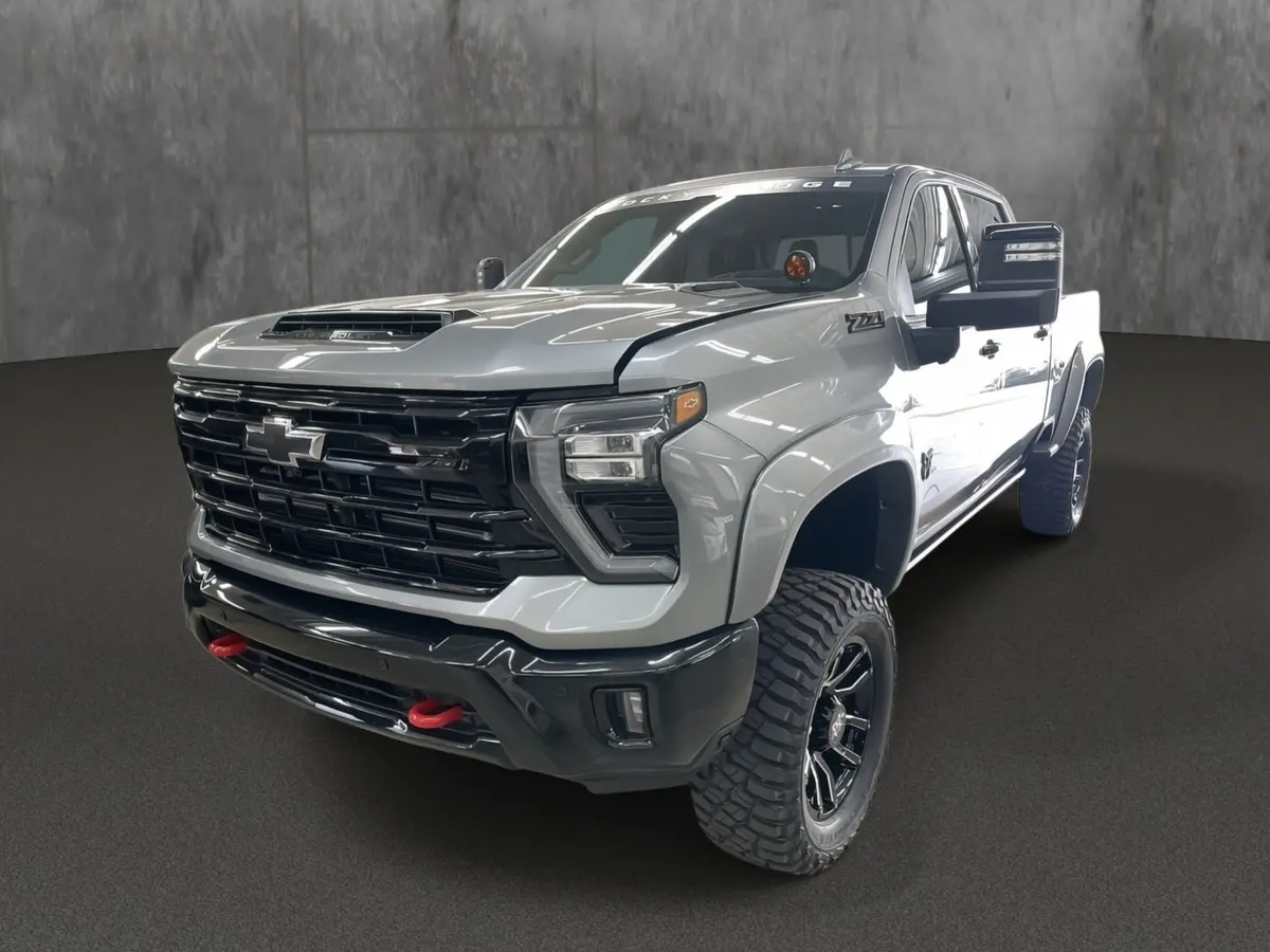 2026 Chevrolet Silverado 2500 4X4 Rocky Ridge Premium Lifted Truck 1