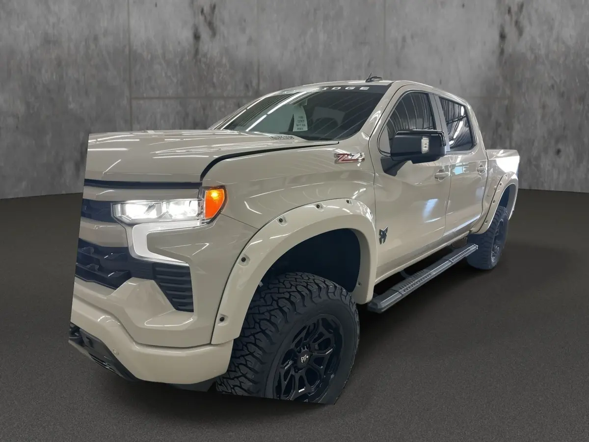 2026 Chevrolet Silverado 1500 4X4 Rocky Ridge Premium Lifted Truck 1