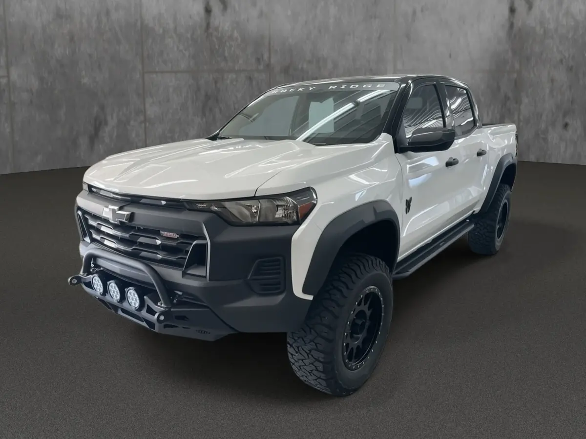 2025 Chevrolet Colorado 4X4 Rocky Ridge Premium Lifted Truck 1