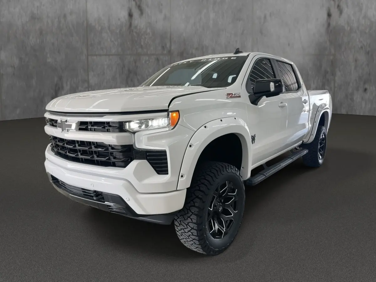 2026 Chevrolet Silverado 1500 4X4 Rocky Ridge Premium Lifted Truck 1