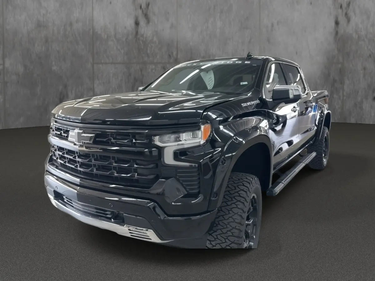 2026 Chevrolet Silverado 1500 4X4 Rocky Ridge Premium Lifted Truck 1