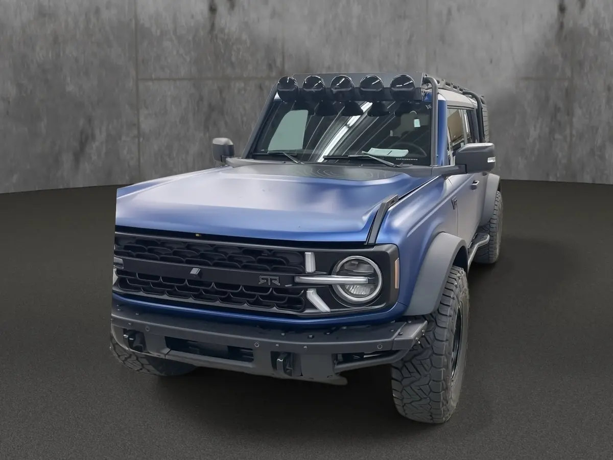 2025 Ford Bronco Unlimited 4X4 Rtr Rovr Premium Lifted Truck 1