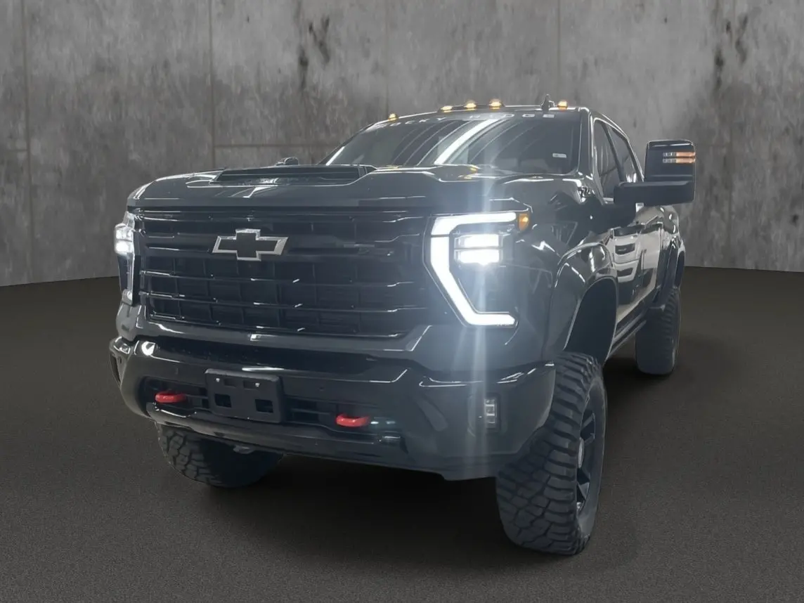 2026 Chevrolet Silverado 2500 4X4 Rocky Ridge Premium Lifted Truck 1