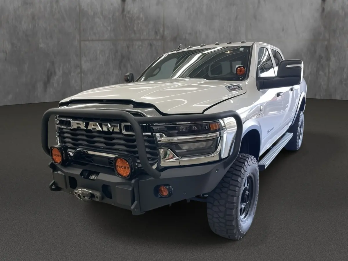 2025 2500 4X4 Agwagon Premium Lifted Truck 1