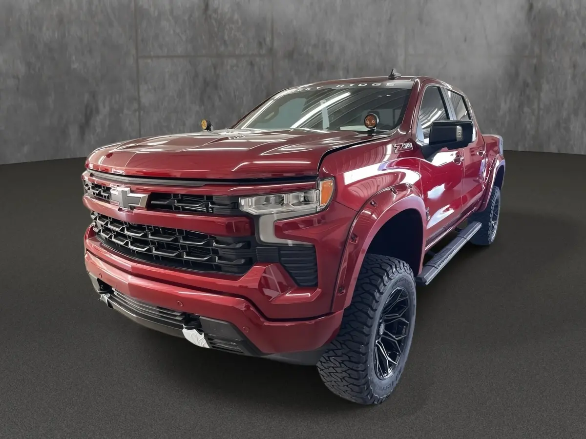 2025 Chevrolet Silverado 1500 4X4 Rocky Ridge Premium Lifted Truck 1