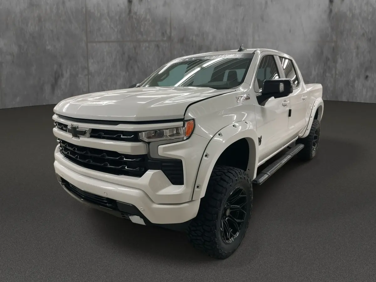 2025 Chevrolet Silverado 1500 4X4 Rocky Ridge Premium Lifted Truck 1