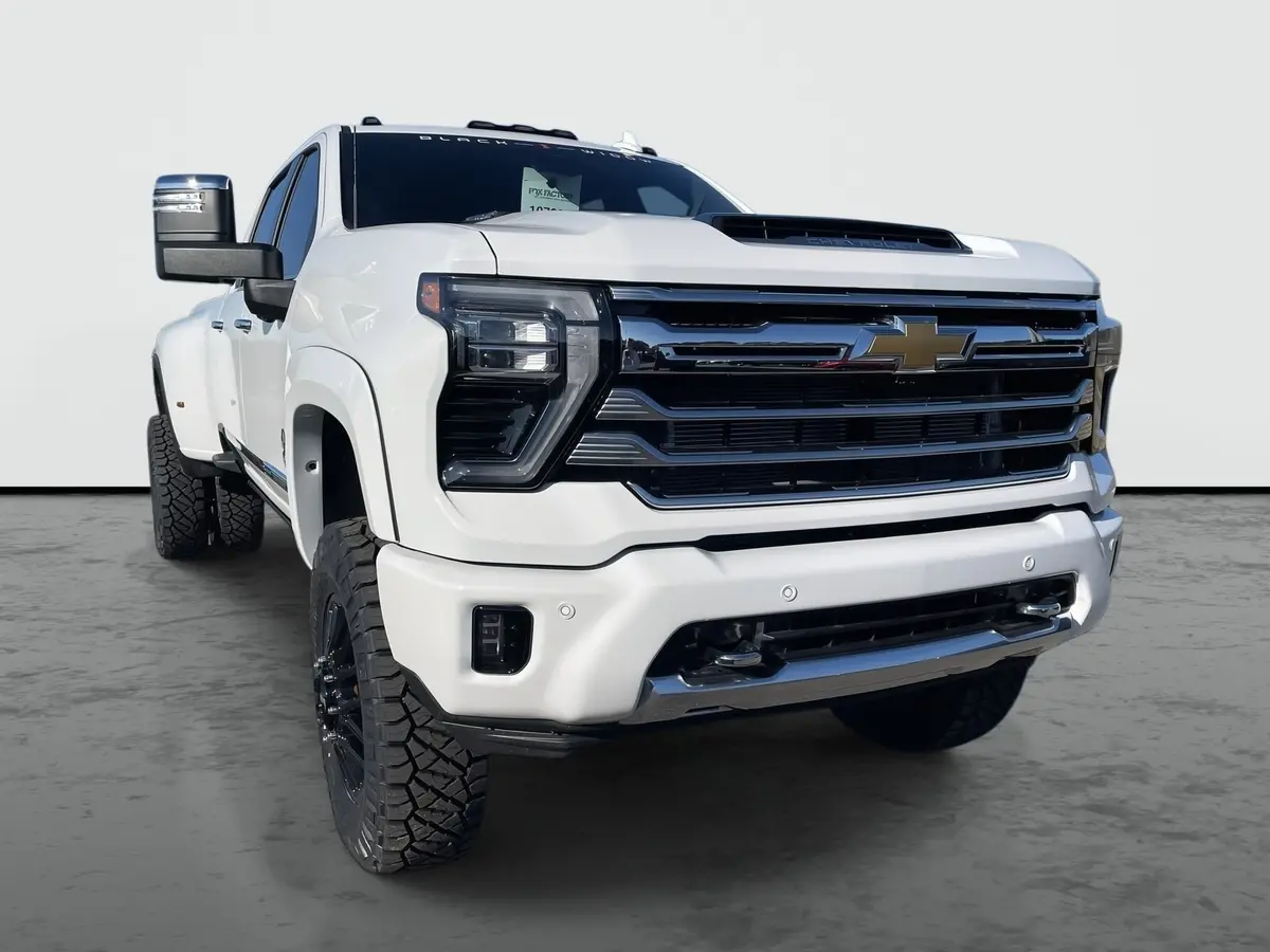 2026 Chevrolet Silverado 3500 Dually 4X4 Spider Edition Premium Lifted Truck 1